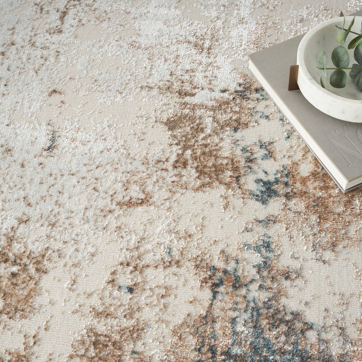 Nourison Glitz 3'11" x 5'11" Taupe/Multi Modern Indoor Rug