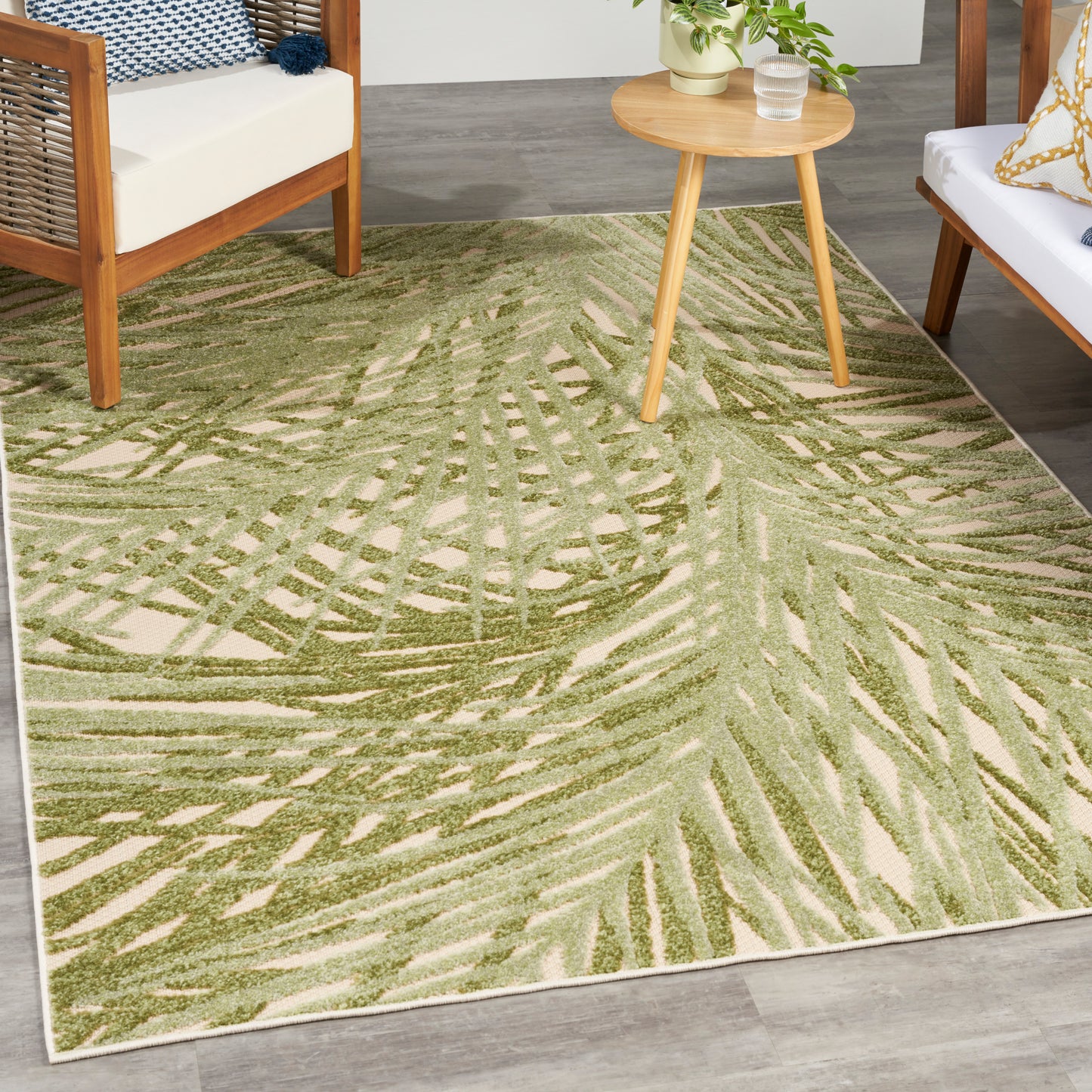 Nourison Aloha 3'6" x 5'6" Ivory Green Outdoor Rug