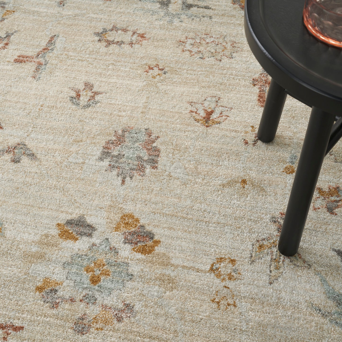 Nourison Traditional Home 5'3" x 7'10" Beige Vintage Indoor Rug