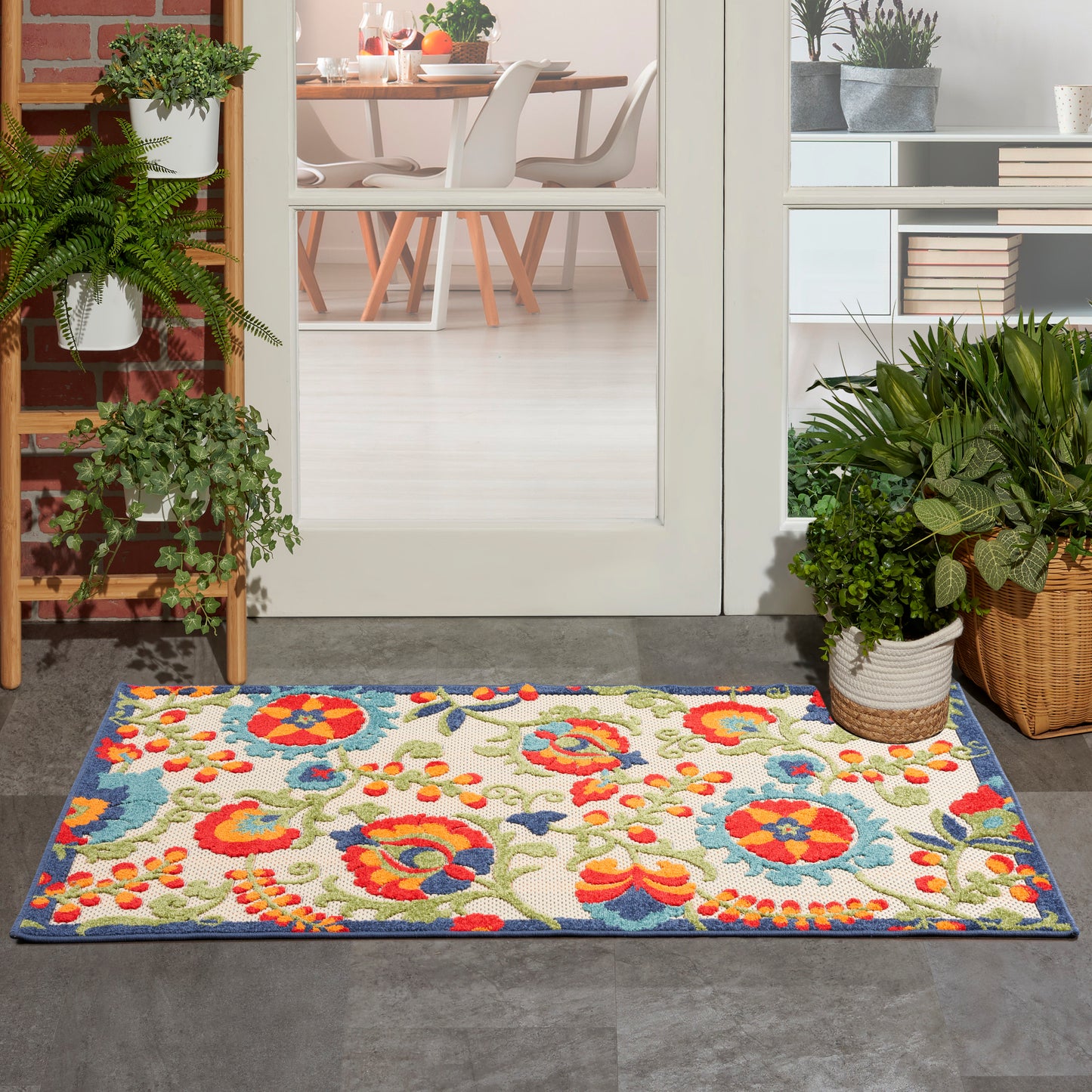 Nourison Aloha 2' x 3' Multicolor Farmhouse Rug