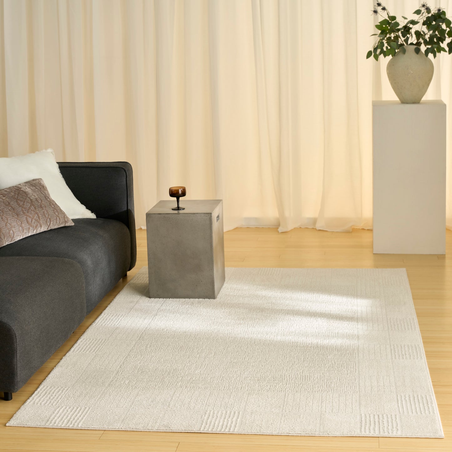 Nourison Nordic 4' x 6' Ivory Modern Indoor Rug