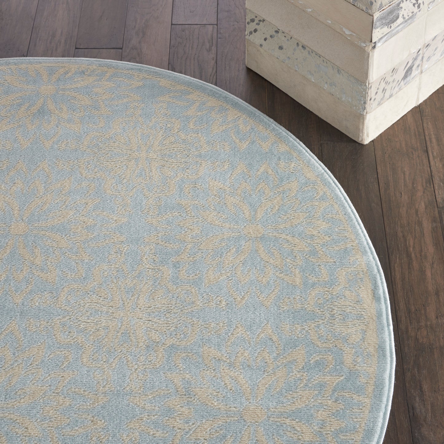 Nourison Jubilant 5'3" x Round Ivory/Light Blue Farmhouse Indoor Rug