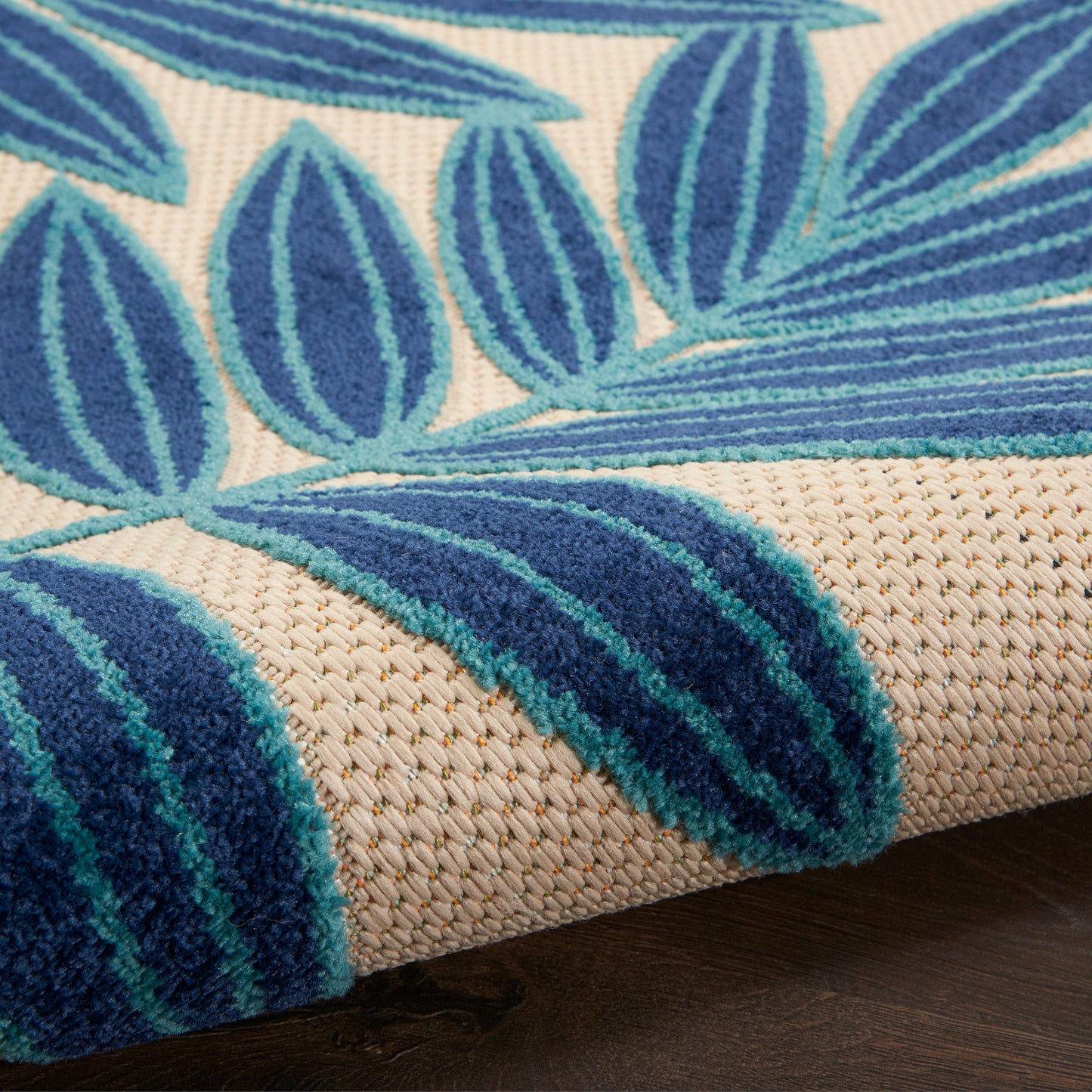Nourison Aloha 2'8" x 4' Navy Tropical Rug