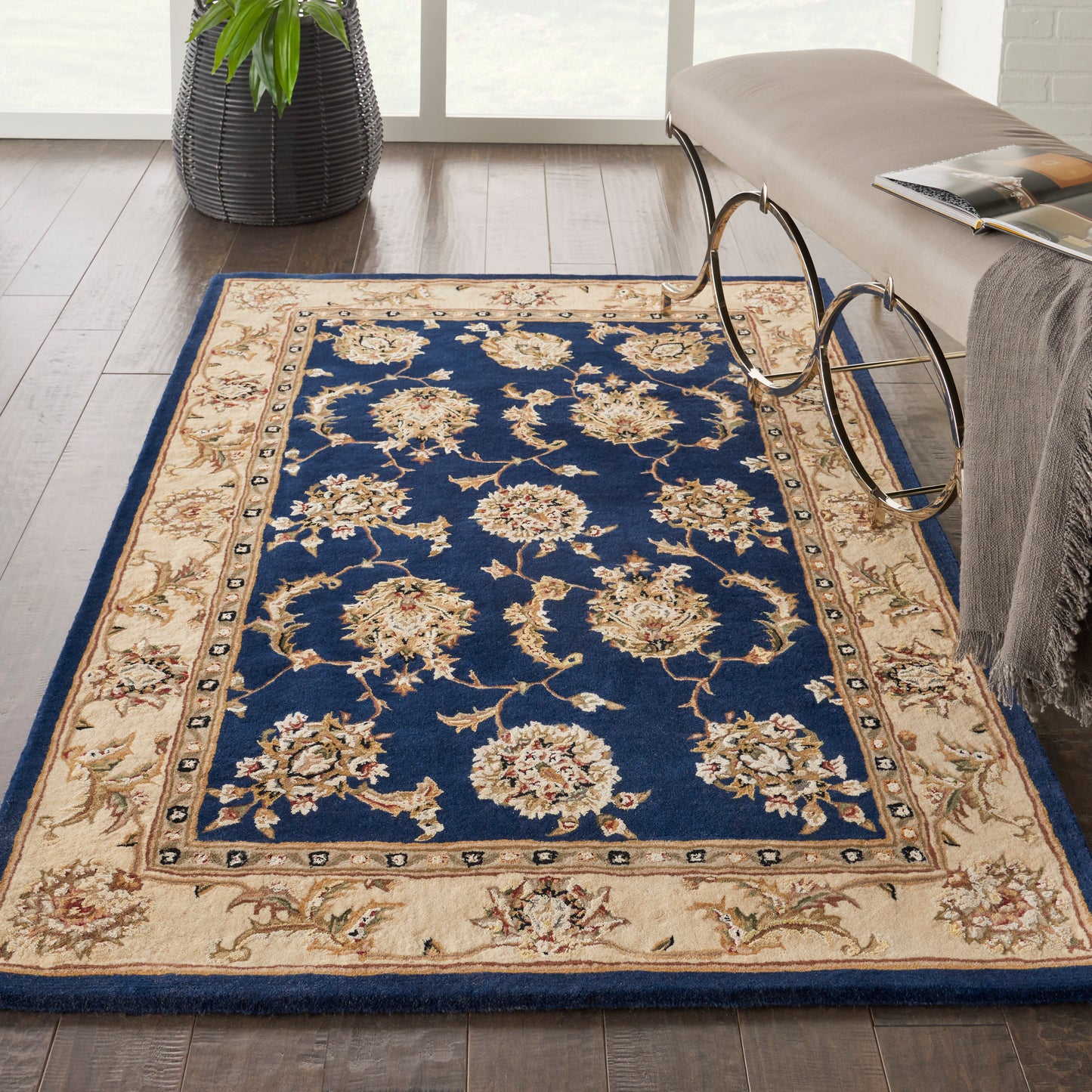 Nourison Nourison 2000 3'9" x 5'9" Navy Traditional Indoor Rug
