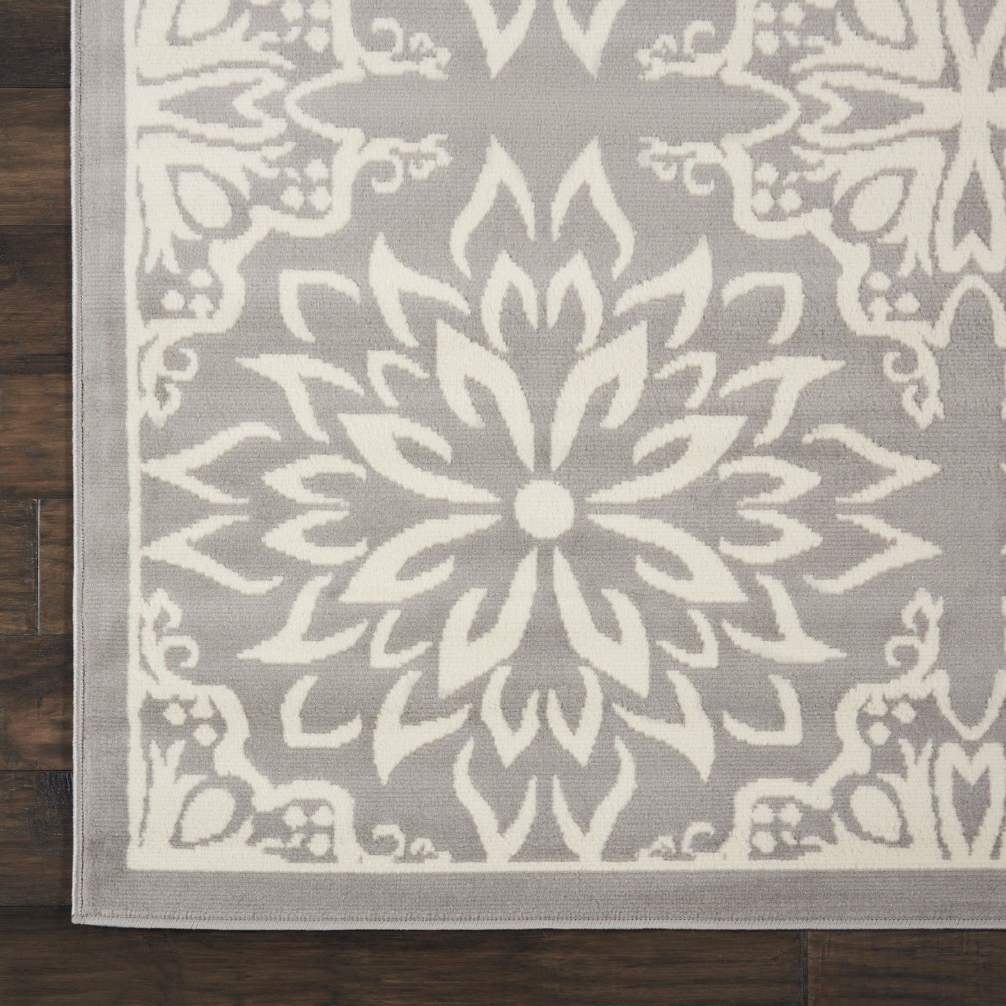 Nourison Jubilant 3' x 5' Ivory/Grey Farmhouse Indoor Rug