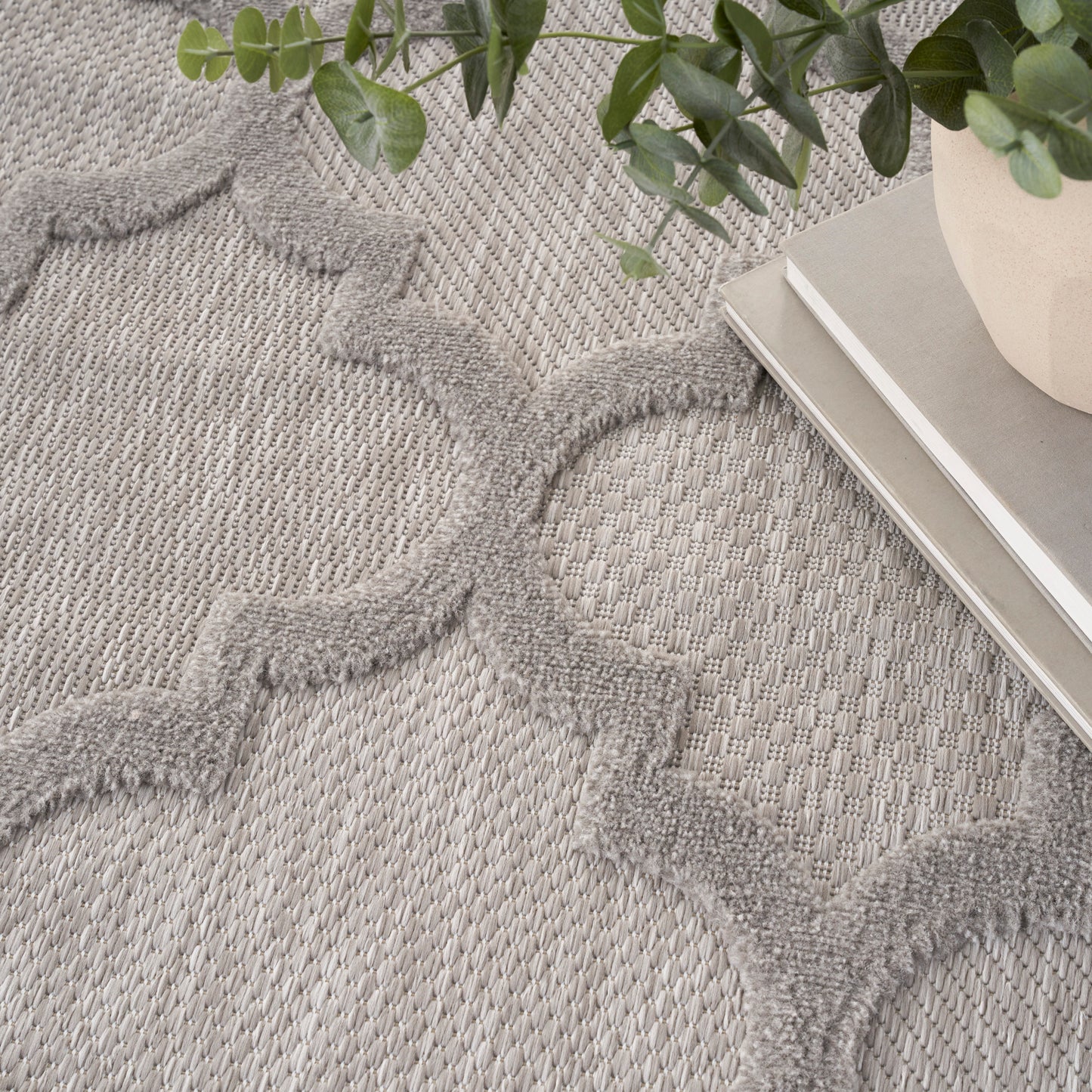 Nourison Easy Care 7' x 10' Silver Grey Modern Rug