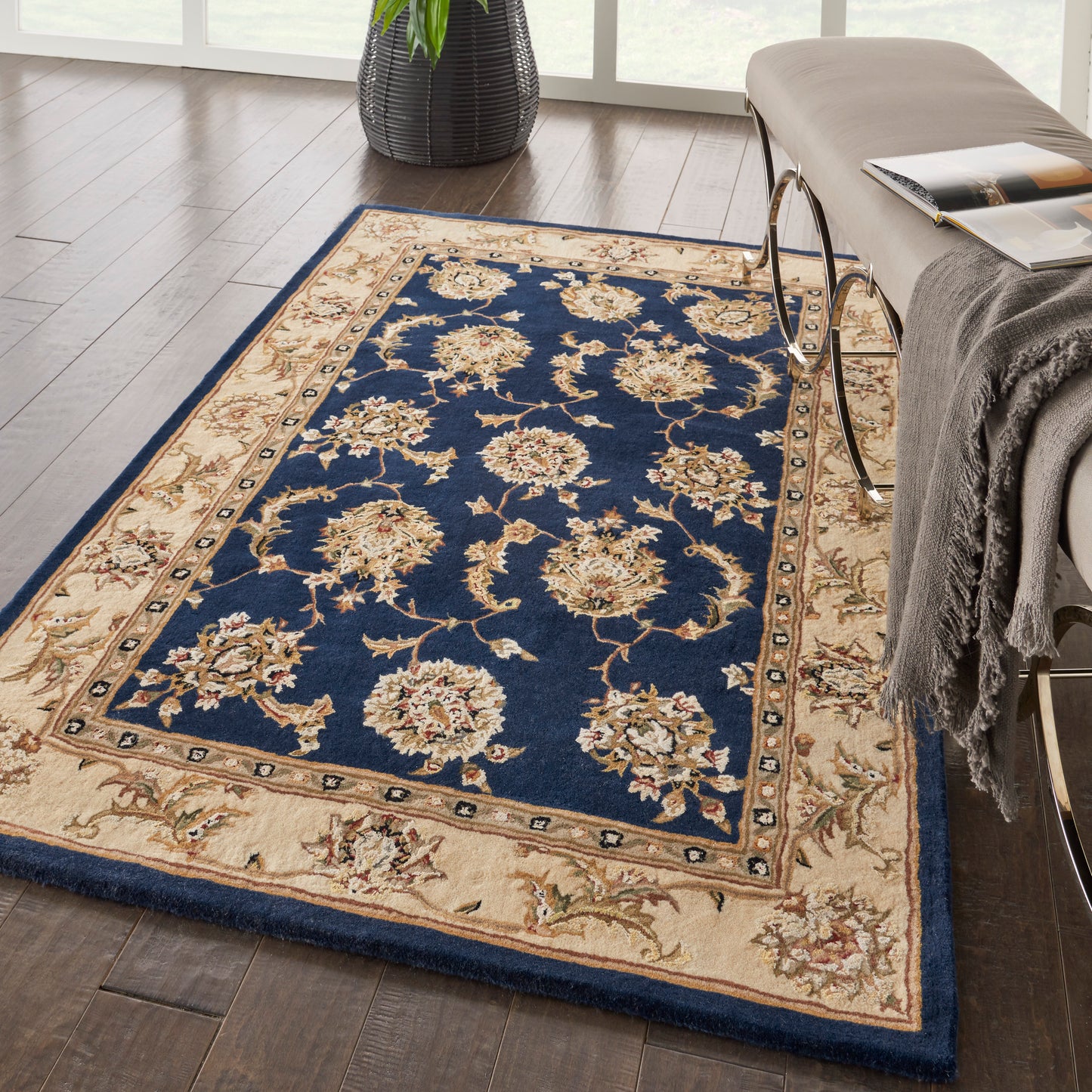 Nourison Nourison 2000 3'9" x 5'9" Navy Traditional Indoor Rug