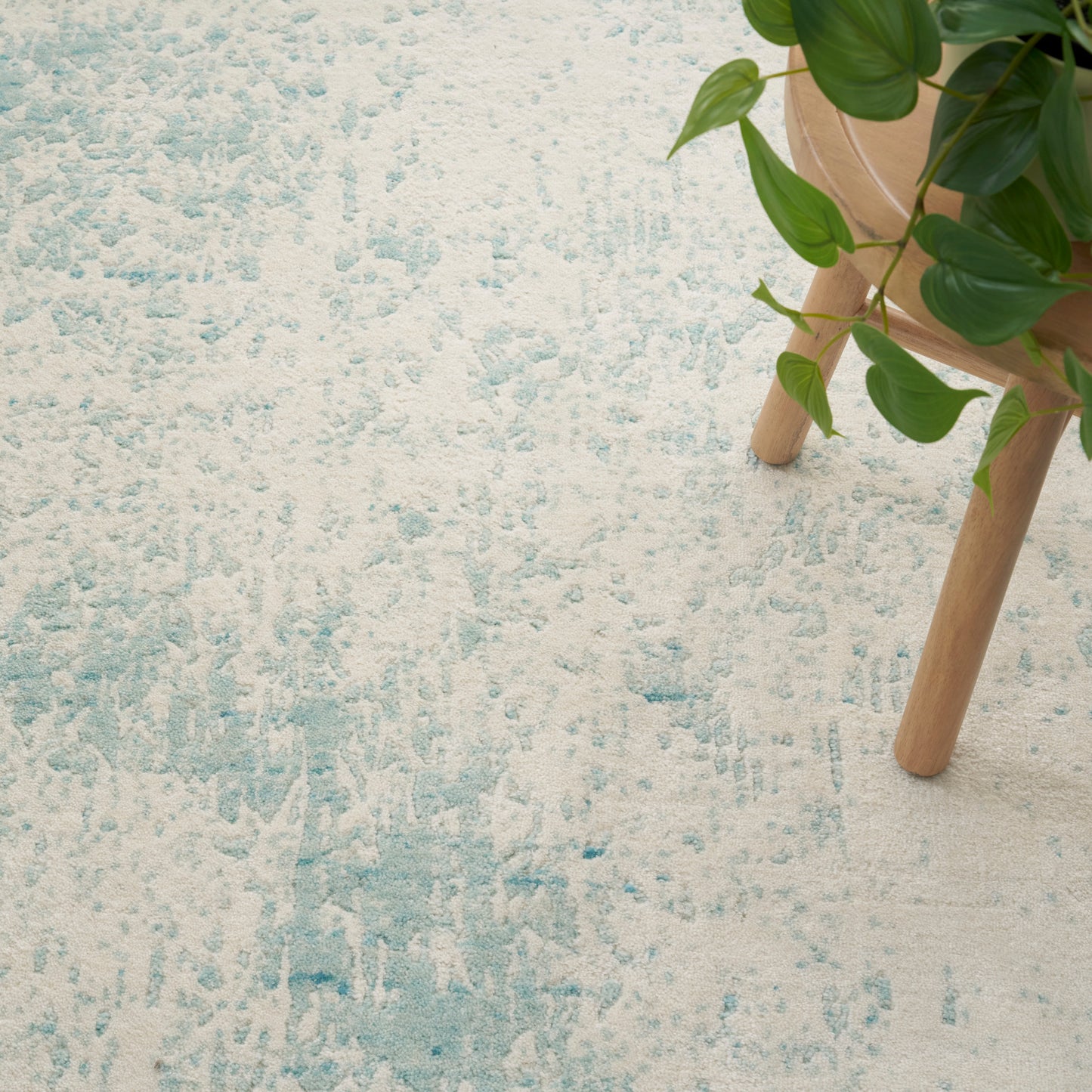 Nourison Harmony 9'9" x 13'9" Ivory Aqua Modern Indoor Rug