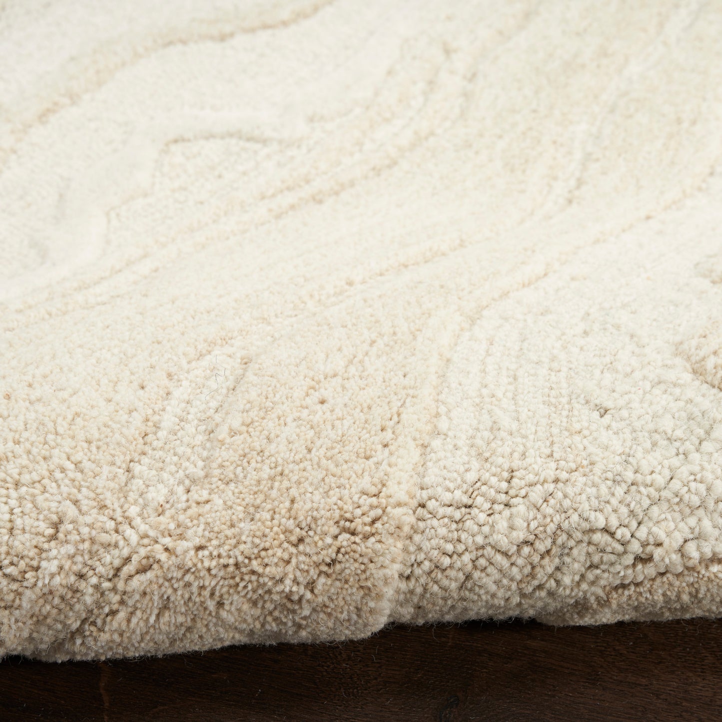 Nourison Graceful 2'3" x 7'6" Ivory Modern Indoor Rug