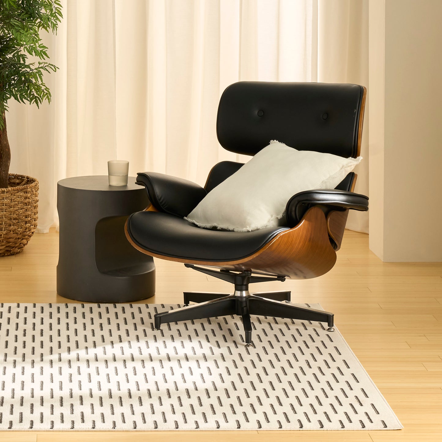 Nourison Nordic 4' x 6' Ivory Black Scandinavian Indoor Rug
