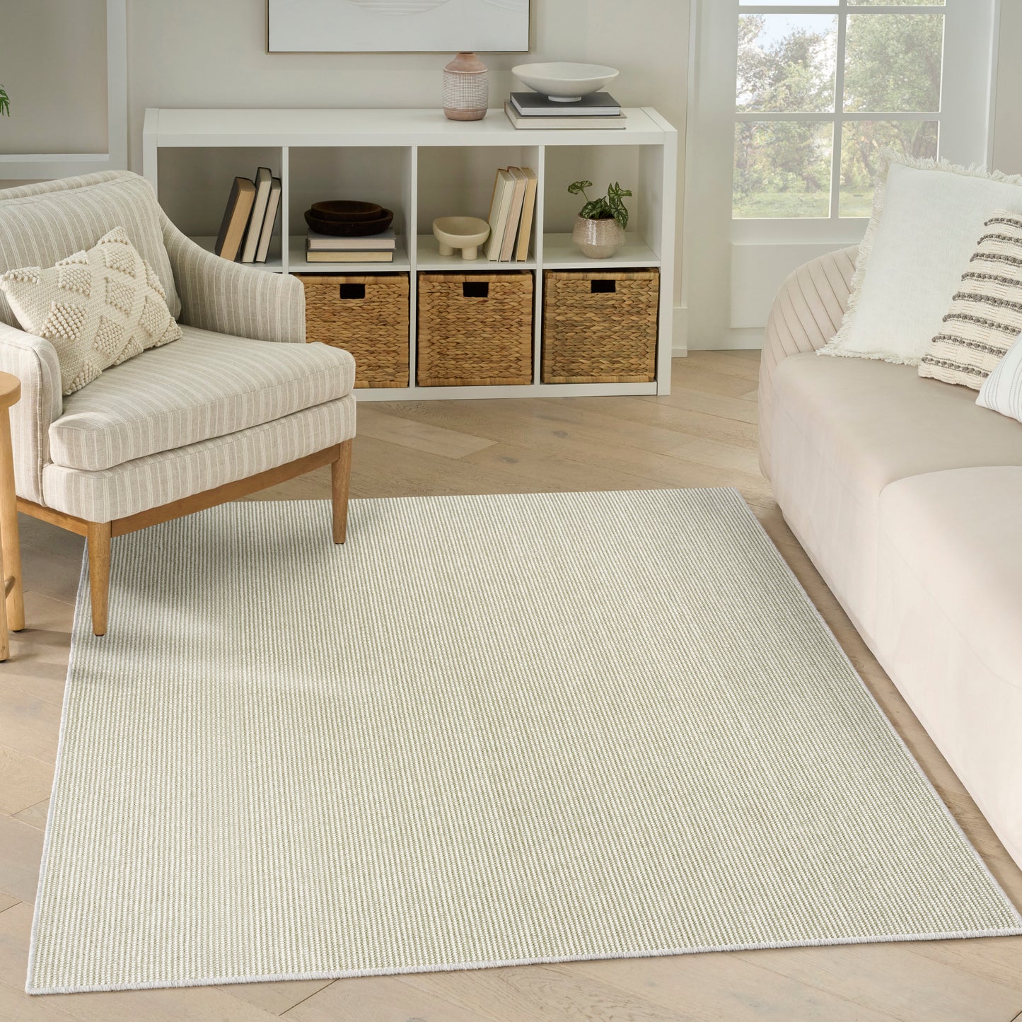 Nourison Natural Texture 3'11" x 5'11" Ivory Green Farmhouse Indoor Rug