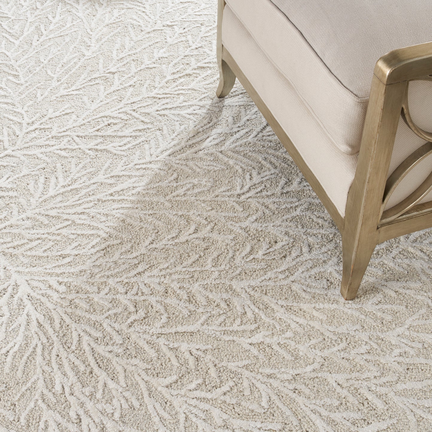 Michael Amini Ma30 Star 9'9" x 13'9" Ivory Modern Indoor Rug