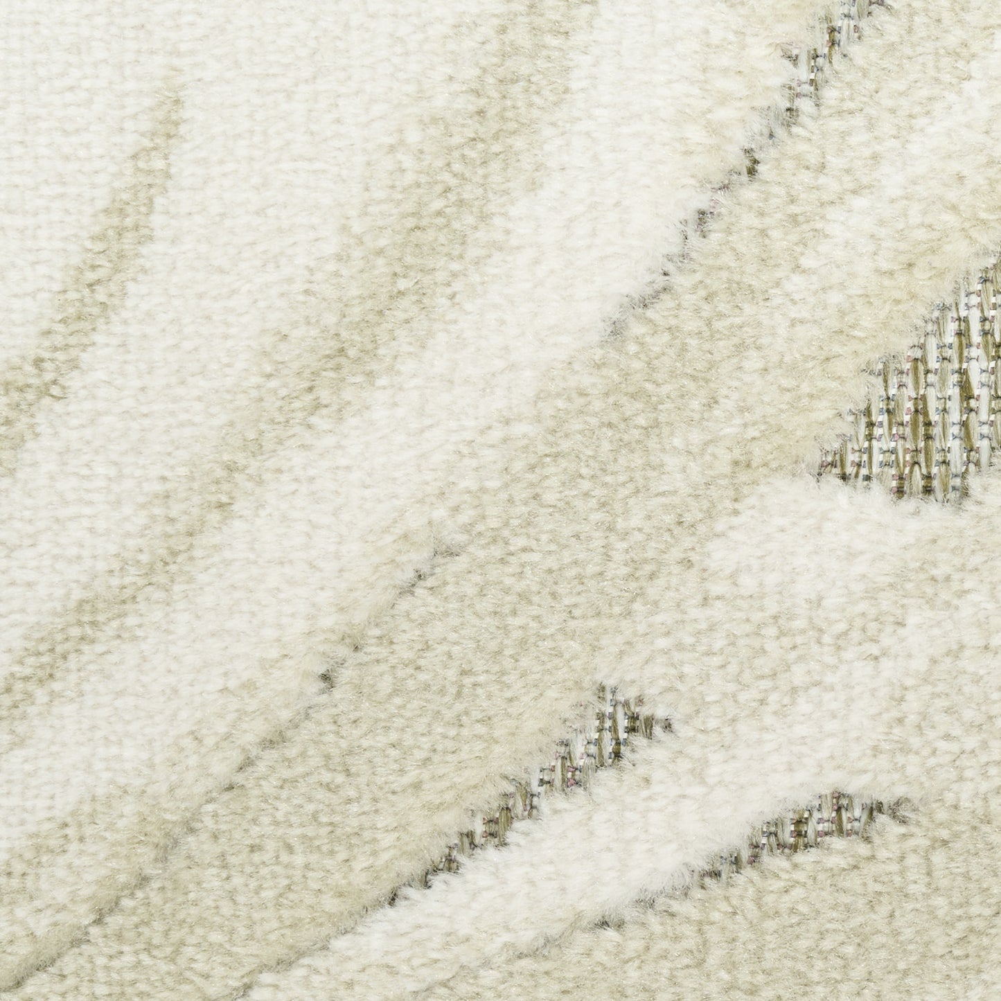 Nourison Aloha 2'8" x 4' Ivory Sage Modern Rug