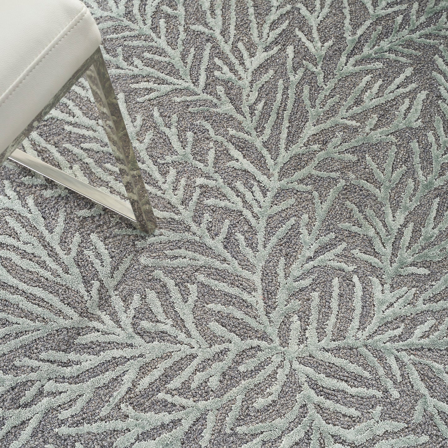 Michael Amini Ma30 Star 5'3" x 7'3" Slate/Teal Modern Indoor Rug