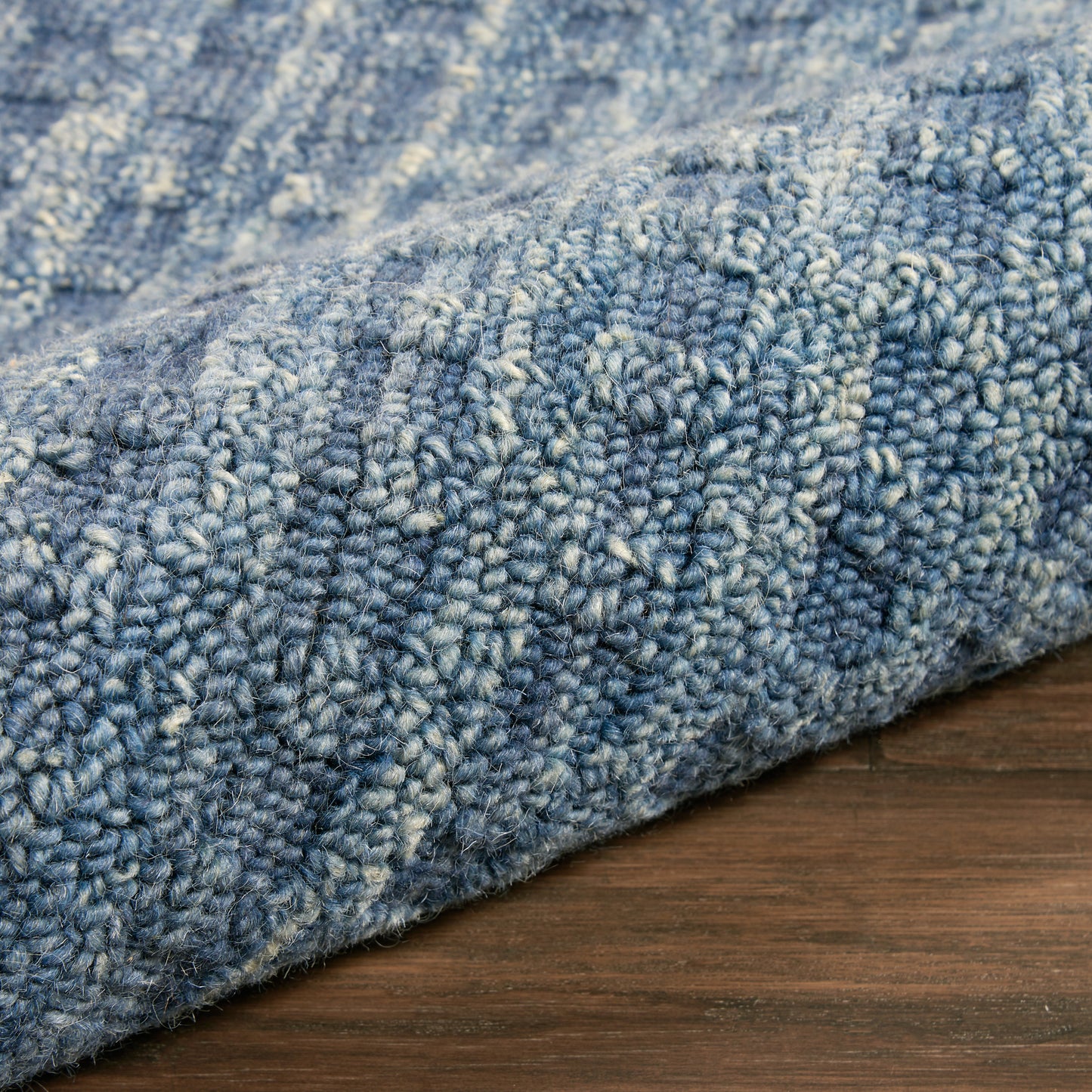 Nourison Marana 3'9" x 5'9" Navy Contemporary Indoor Rug