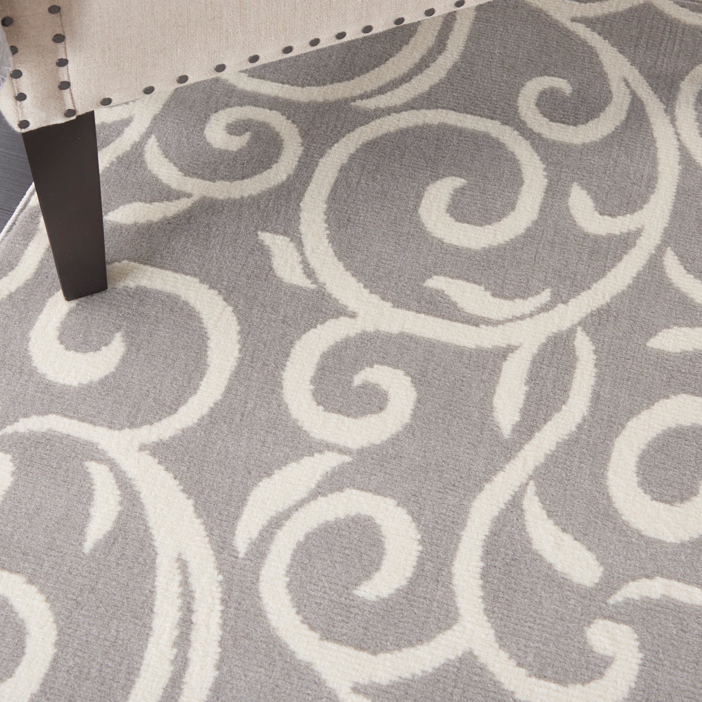 Nourison Grafix 6' x 9' Grey Contemporary Indoor Rug
