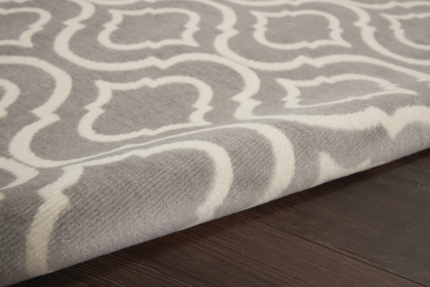 Nourison Jubilant 5'3" x 7'3" Grey Contemporary Indoor Rug