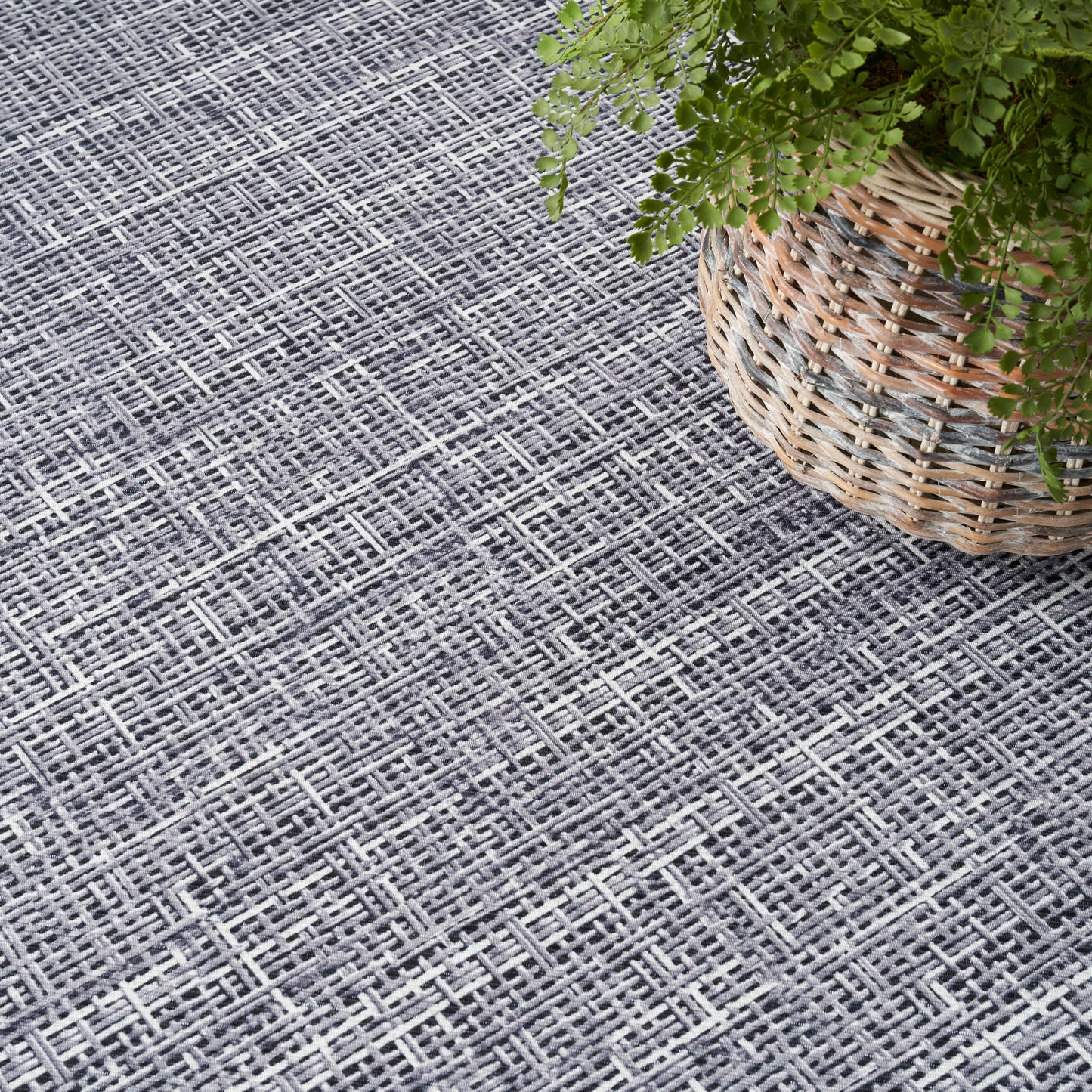 Nourison Nourison Washables 4' x 6' Grey Modern Indoor Rug