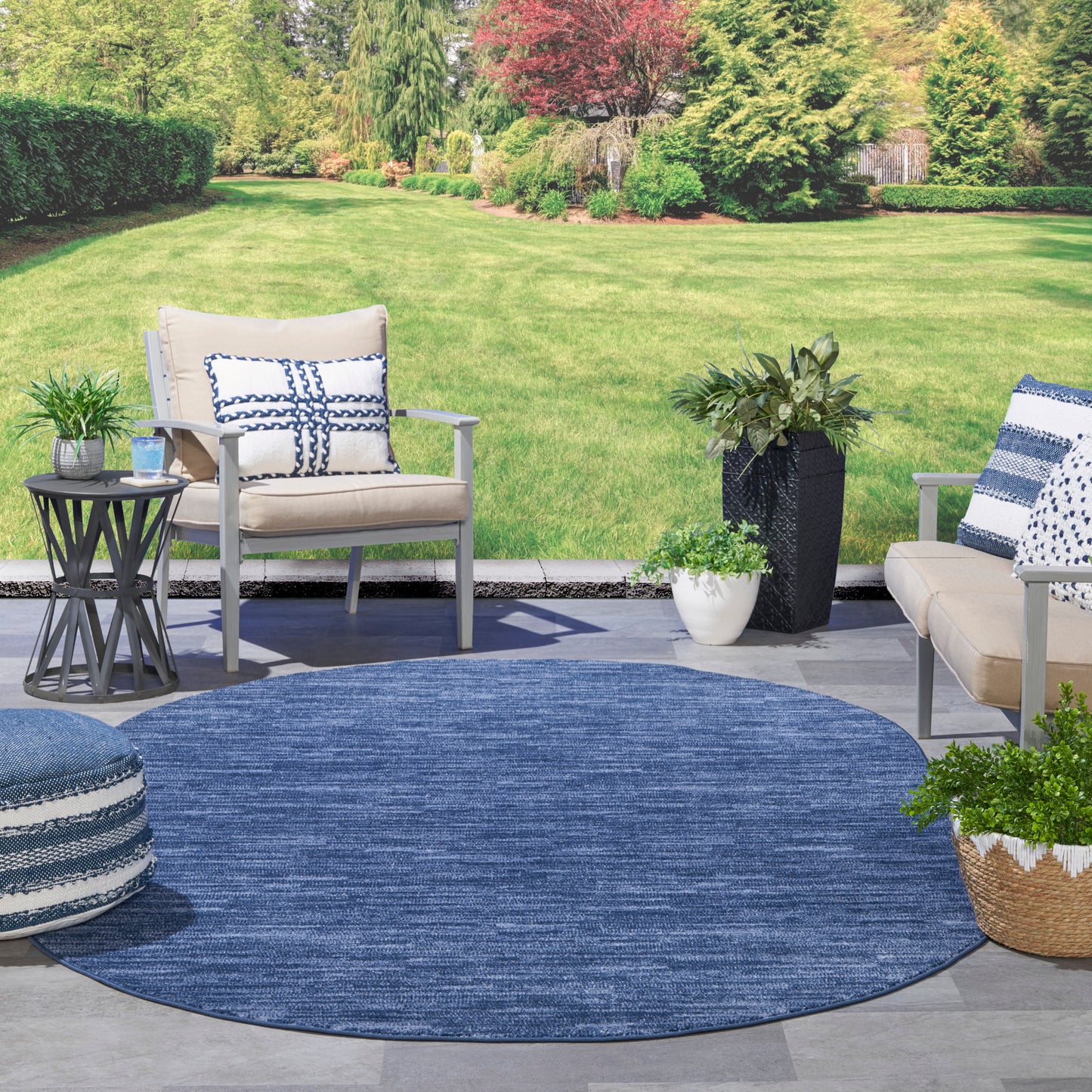 Nourison Nourison Essentials 6' x 9' Oval Navy Blue Outdoor Rug