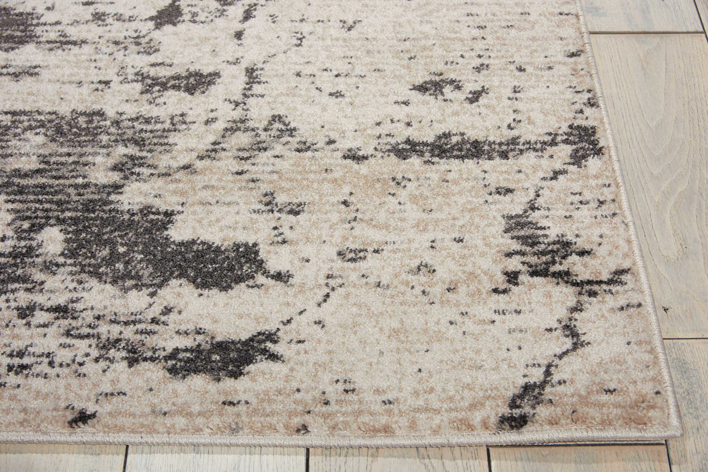 Nourison Maxell 3'10" x 5'10" Ivory/Grey Modern Indoor Rug