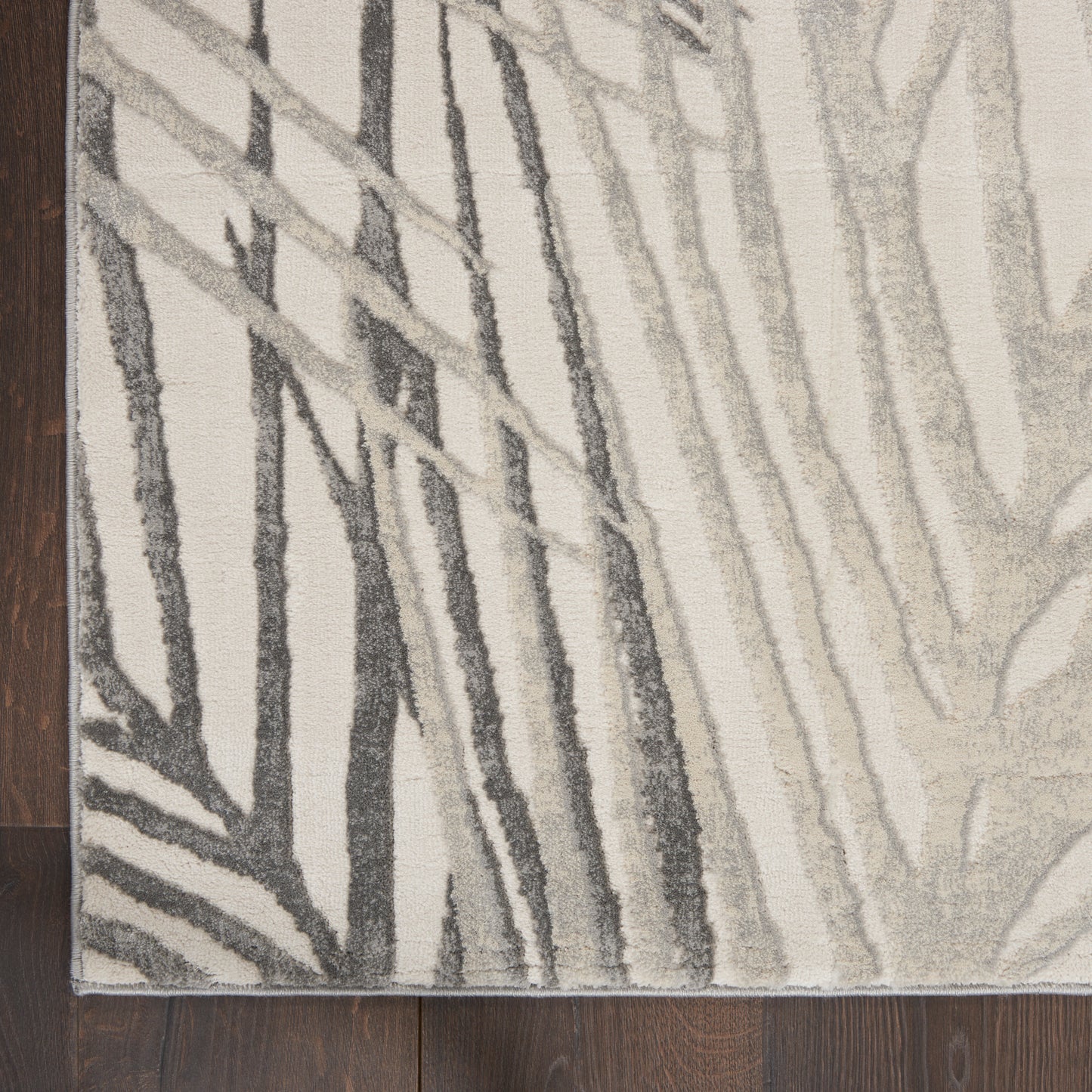 Nourison Rustic Textures 6' x 9' Ivory/Grey Rustic Indoor Rug