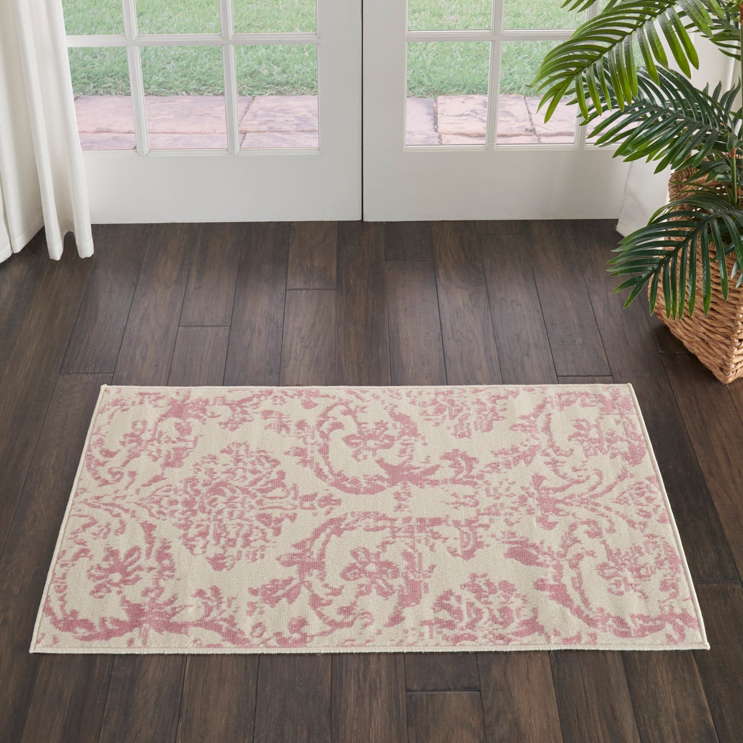 Nourison Jubilant 2' x 4' Ivory Pink Vintage Indoor Rug