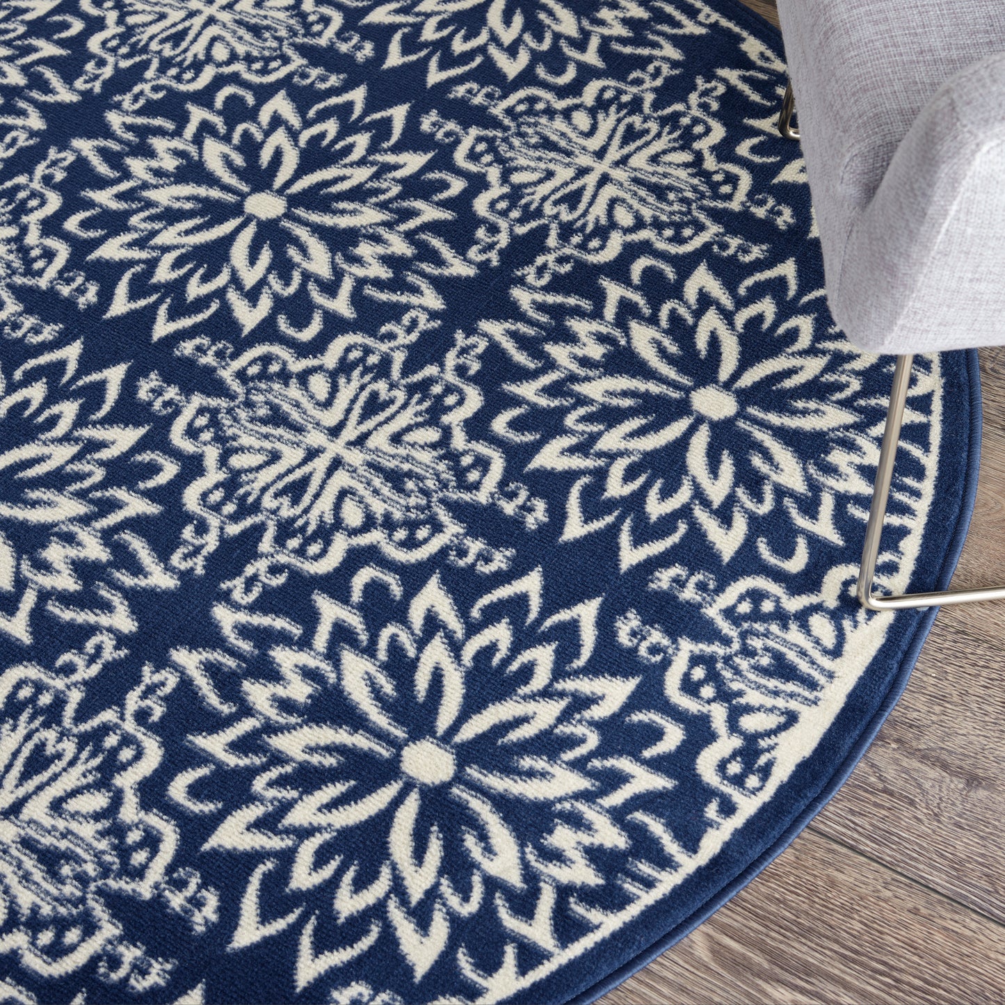 Nourison Jubilant 5'3" x Round Navy/Ivory Farmhouse Indoor Rug