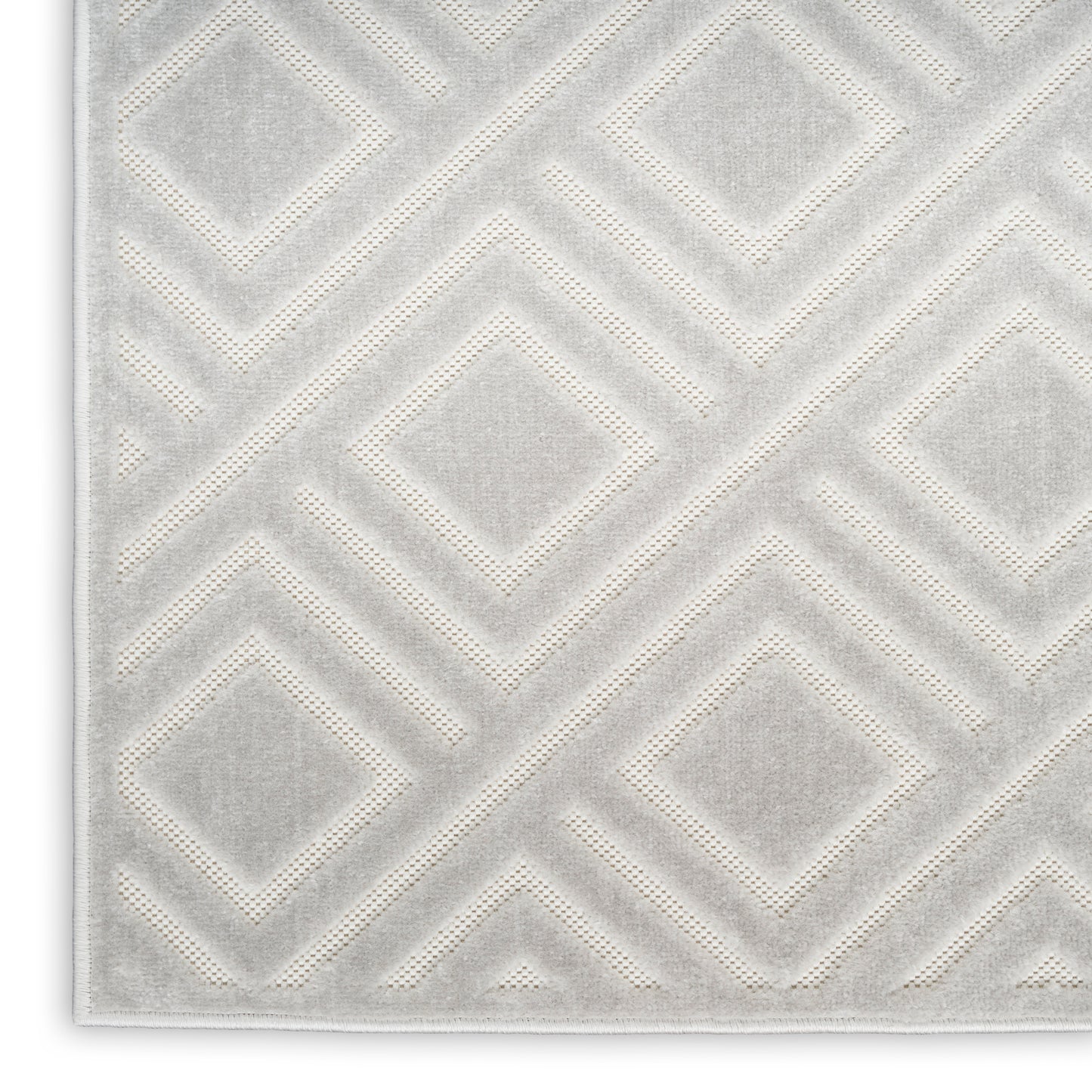 Nourison Care Free 3'11" x 5'11" Light Grey Modern Indoor Rug