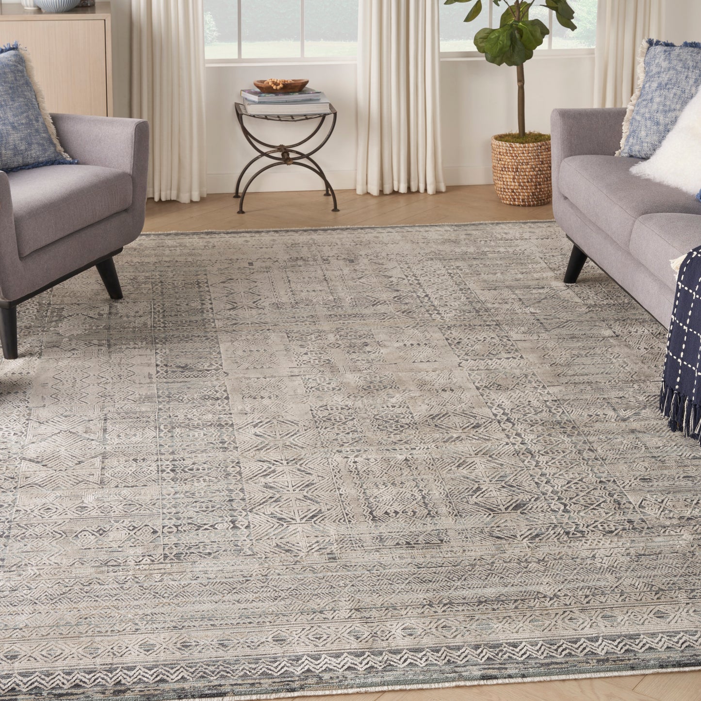 Nourison Lynx 12' x 15'9" Ivory Blue Vintage Indoor Rug