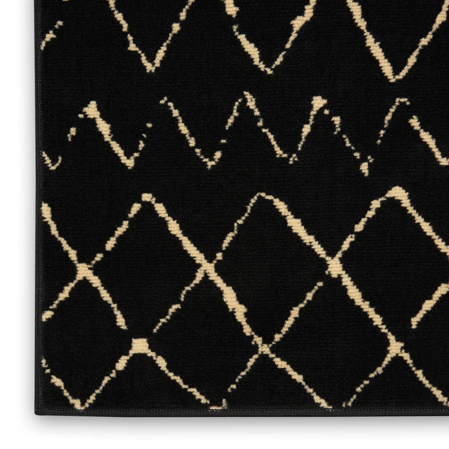 Nourison Grafix 2' x 4' Black Bohemian Indoor Rug
