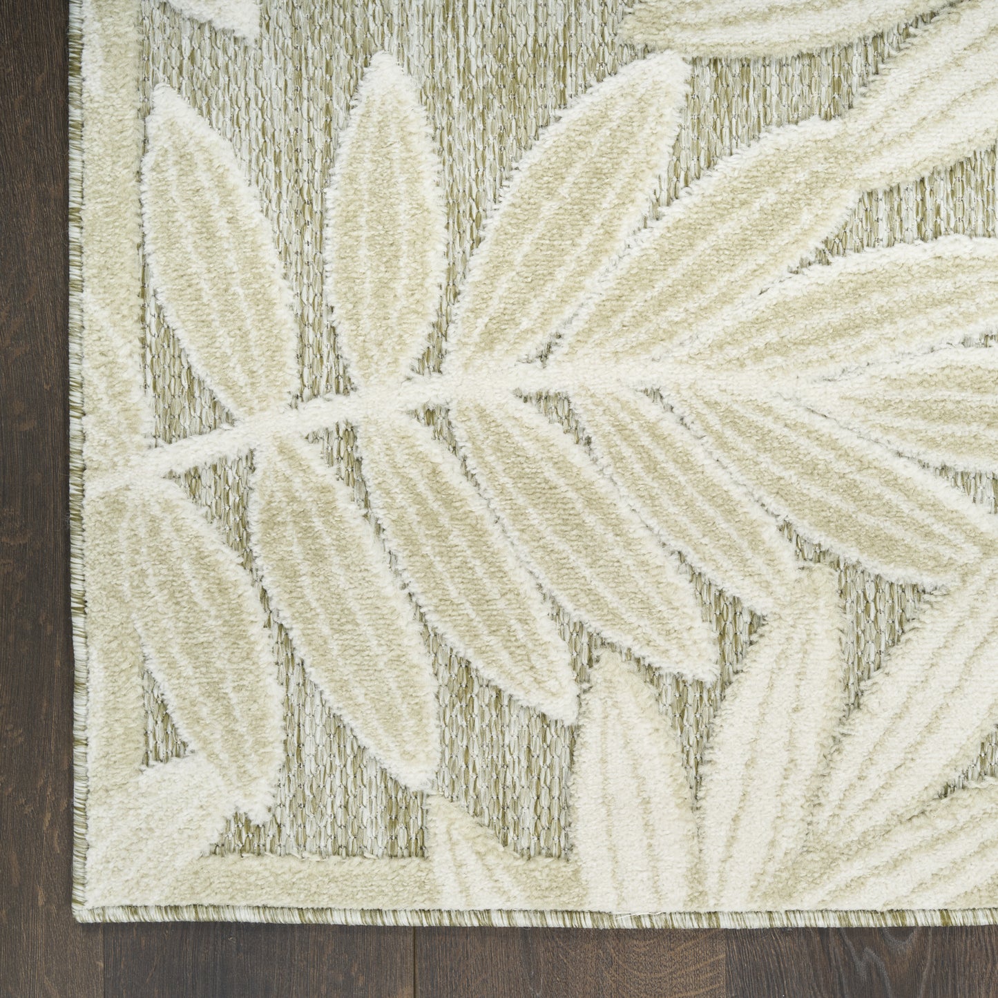 Nourison Aloha 2'8" x 4' Ivory Sage Modern Rug