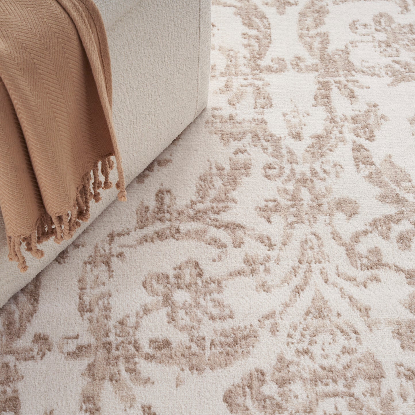 Nourison Jubilant 5'3" x 7'3" Ivory Beige Vintage Indoor Rug
