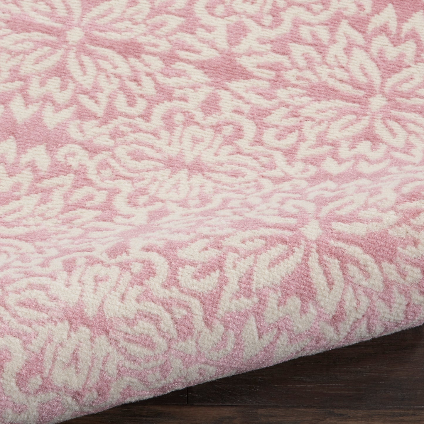 Nourison Jubilant 2' x 4' Ivory Pink Farmhouse Indoor Rug