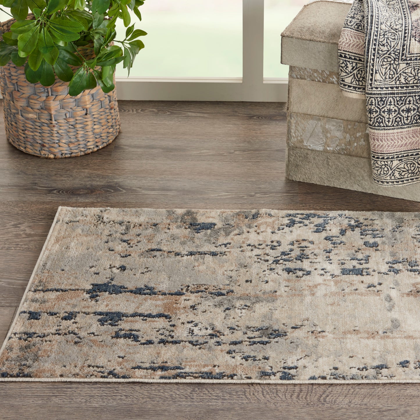 Nourison Quarry 2'2" x 3'9" Beige Grey Modern Indoor Rug