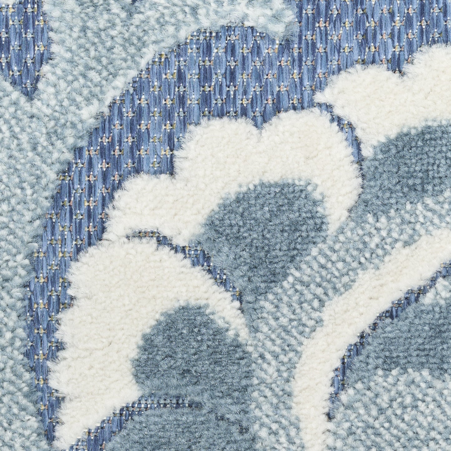 Nourison Aloha 2'8" x 4' Blue Farmhouse Rug