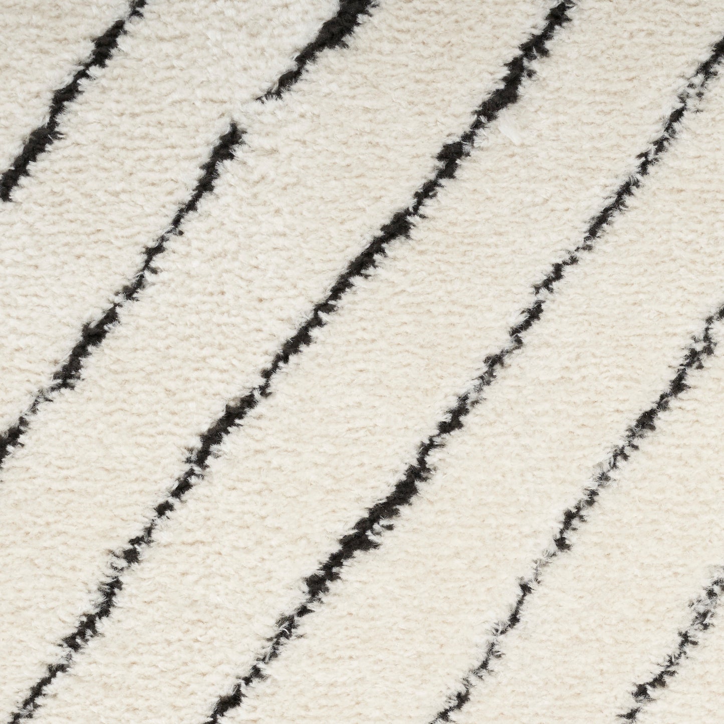 Nourison Modern Comfort 3'11" x 5'11" Ivory Black Scandinavian Indoor Rug