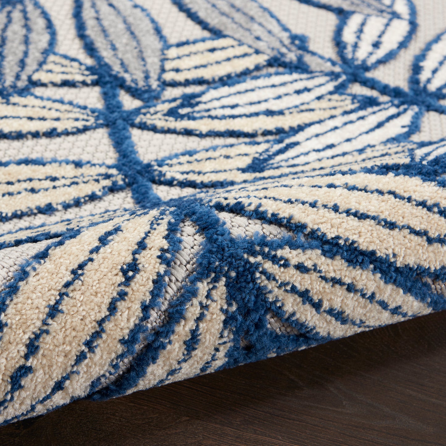 Nourison Aloha 7' x 10' Ivory/Navy Tropical Rug