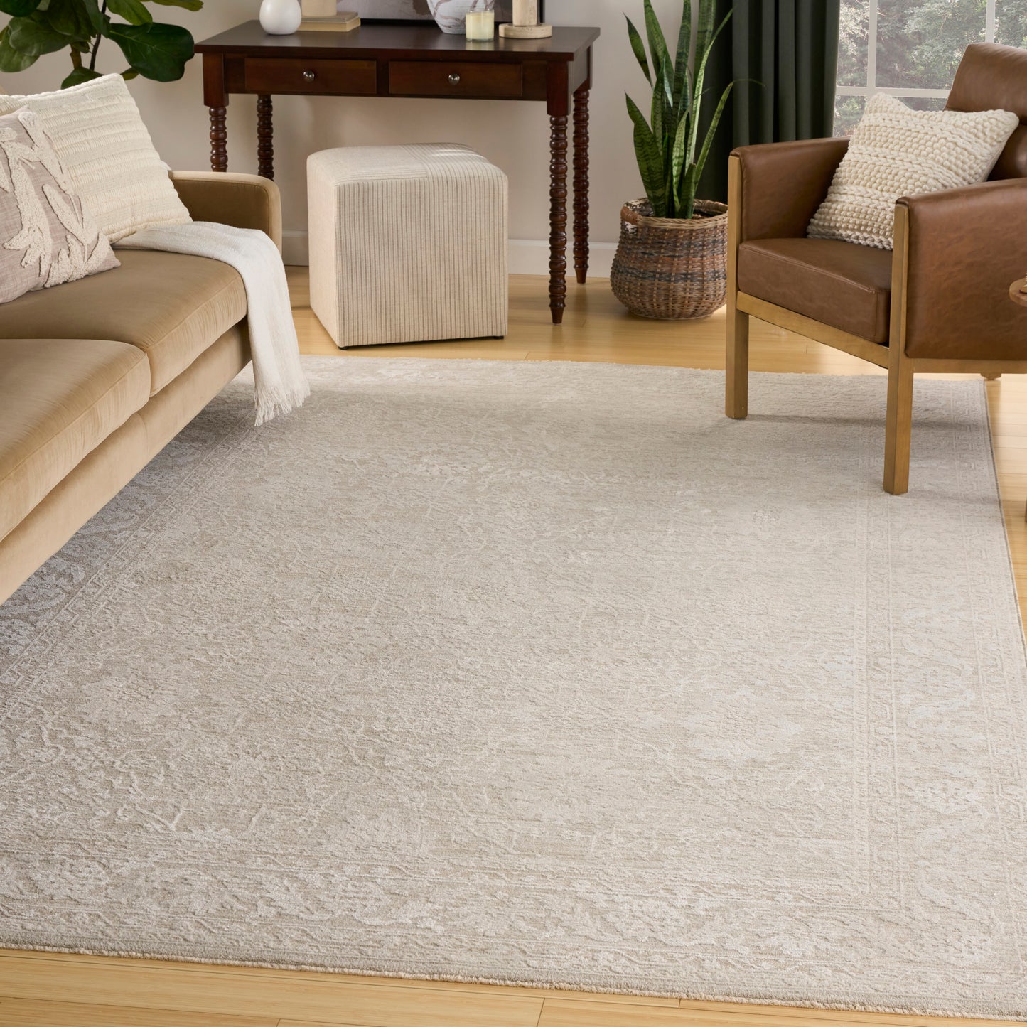Nourison Envy 7'10" x 10'2" Cream Vintage Indoor Rug