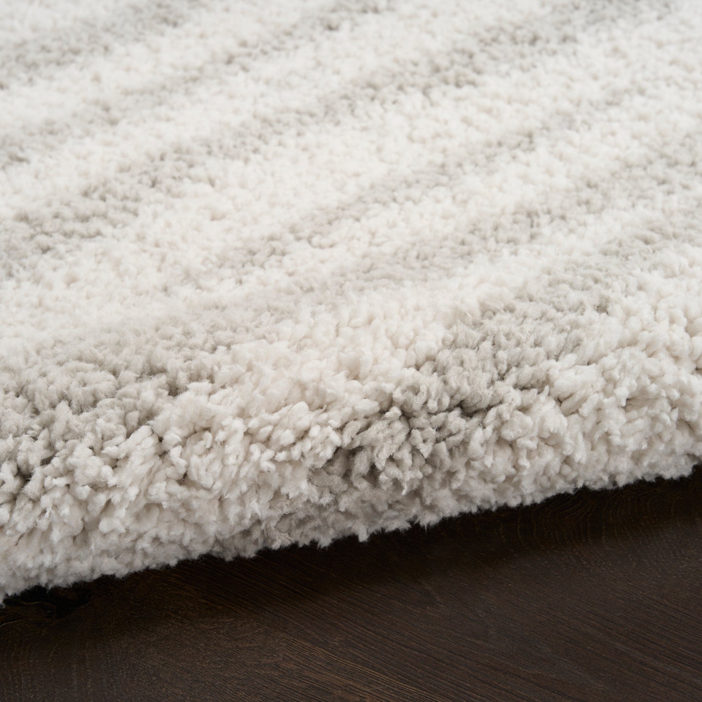 Nourison Modern Shag 5'3" x 7' Ivory Grey Modern Indoor Rug
