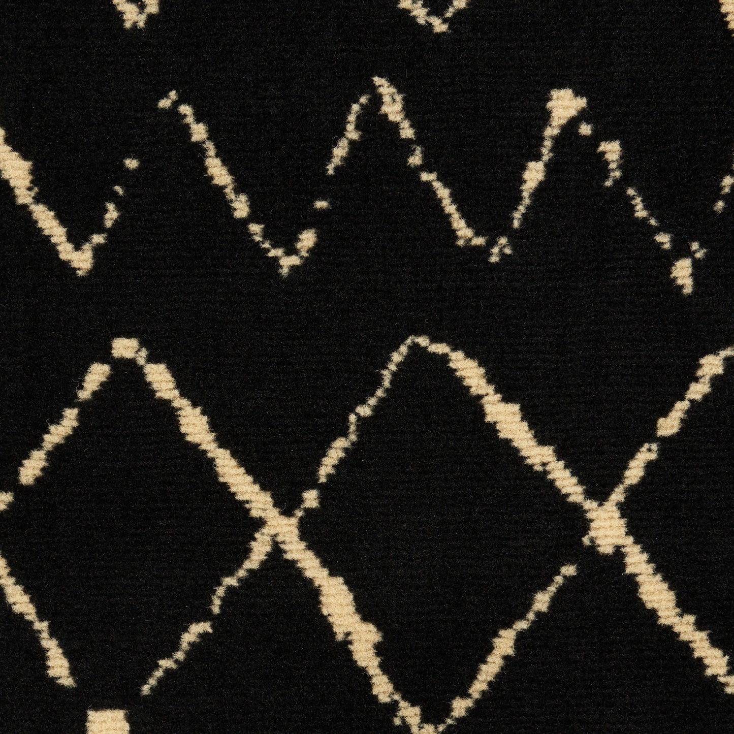 Nourison Grafix 2' x 4' Black Bohemian Indoor Rug