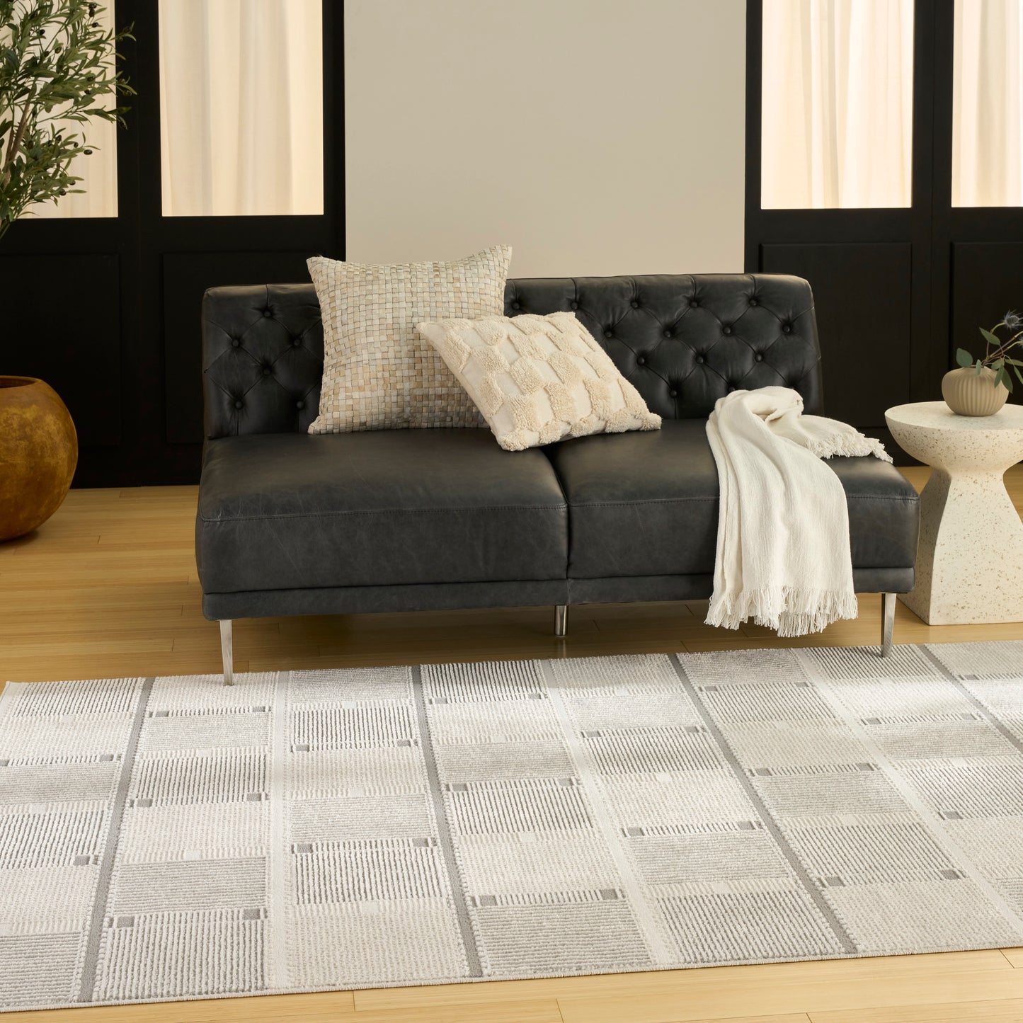 Nourison Nordic 5' x 7' Ivory Grey Modern Indoor Rug