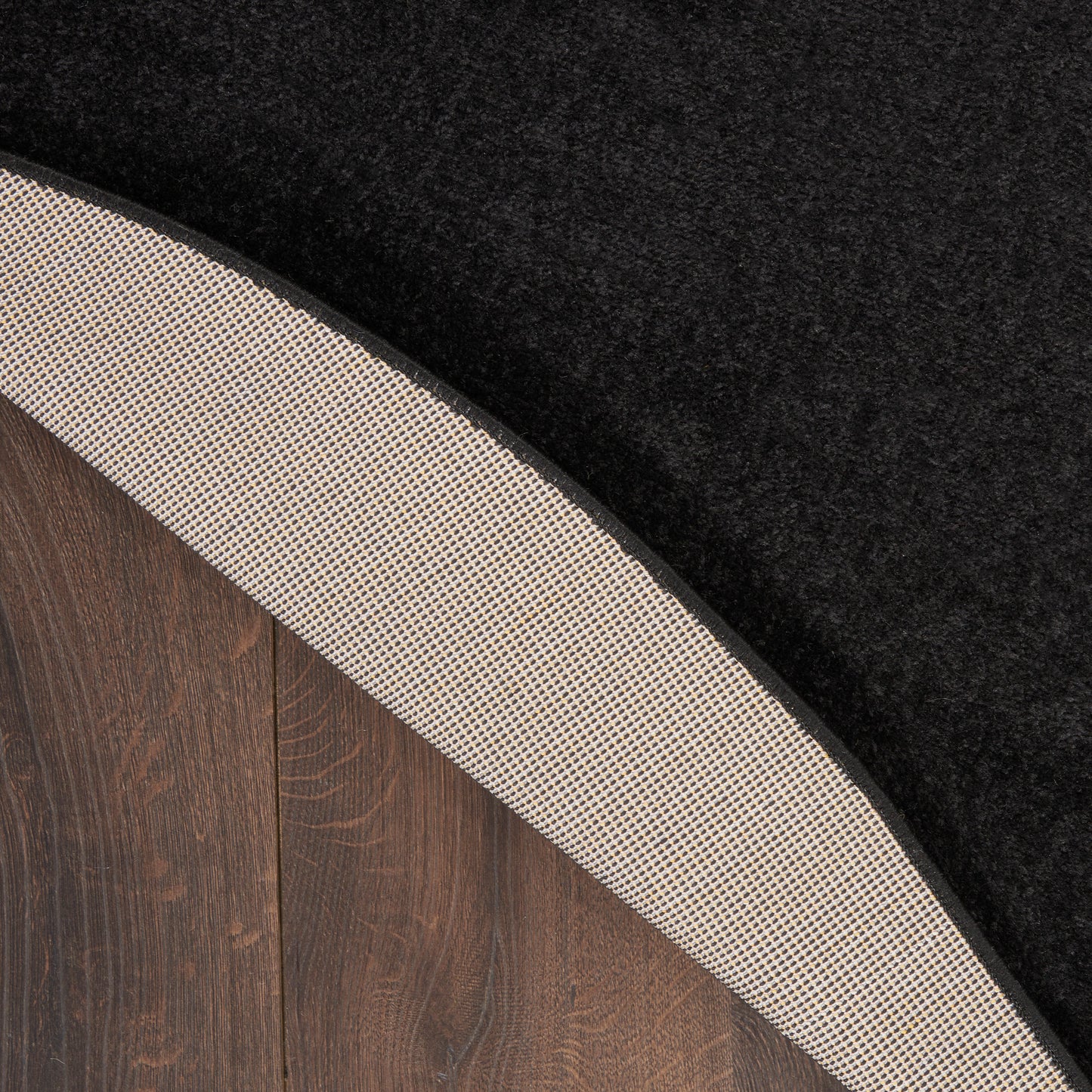 Nourison Nourison Essentials 6' x 9' Oval Black Outdoor Rug
