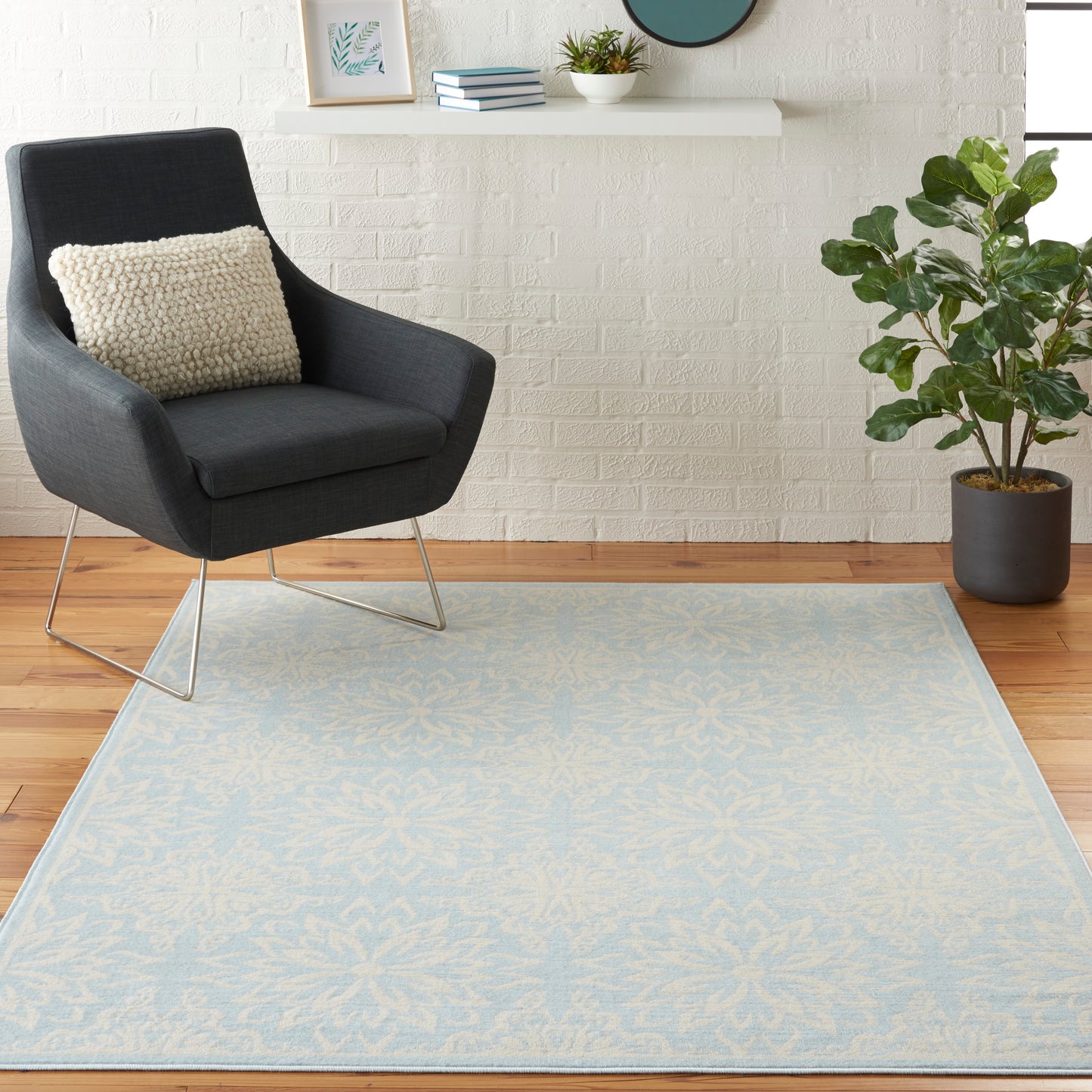 Nourison Jubilant 4' x 6' Ivory/Light Blue Farmhouse Indoor Rug