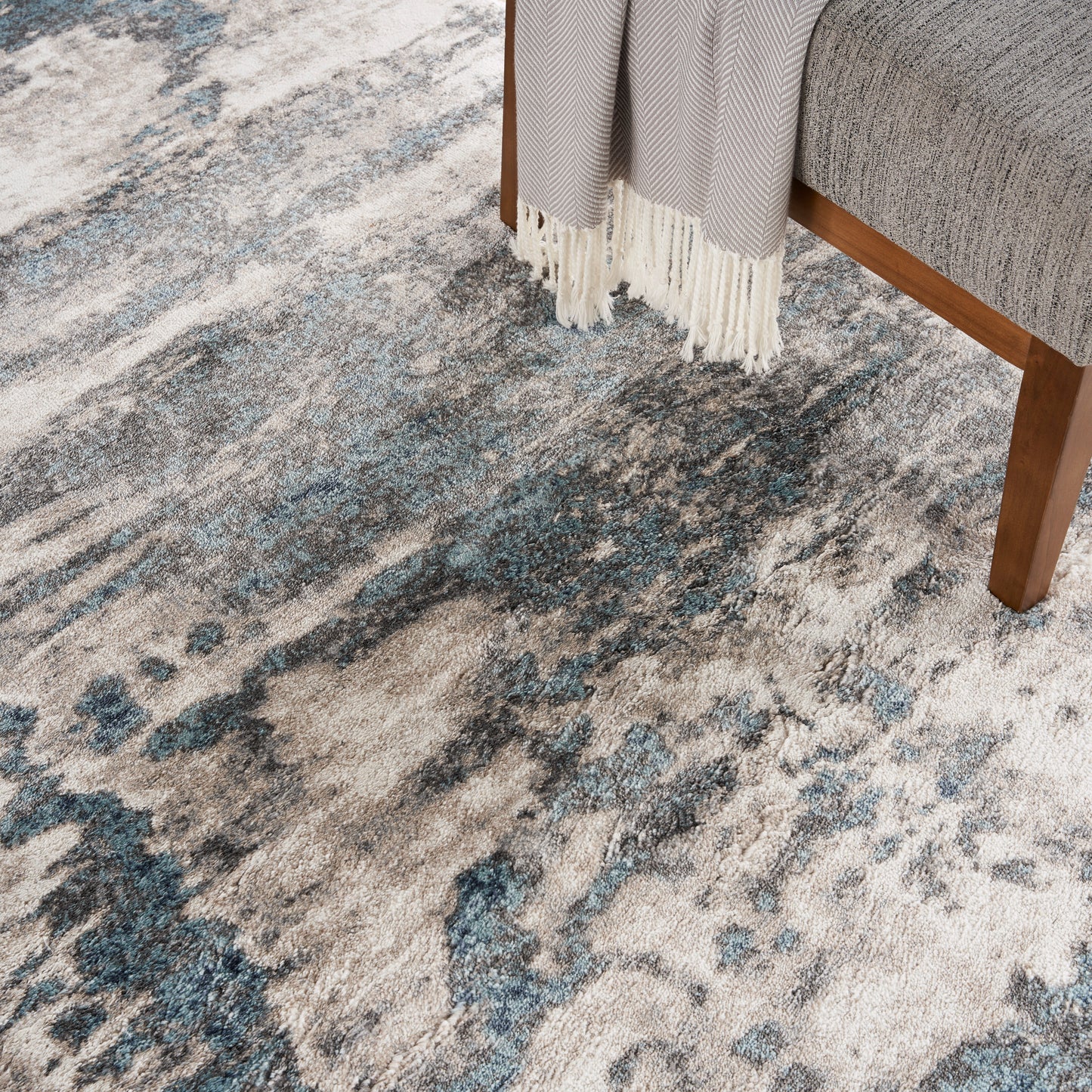 Nourison American Manor 7'10" x 9'10" Ivory Blue Modern Indoor Rug