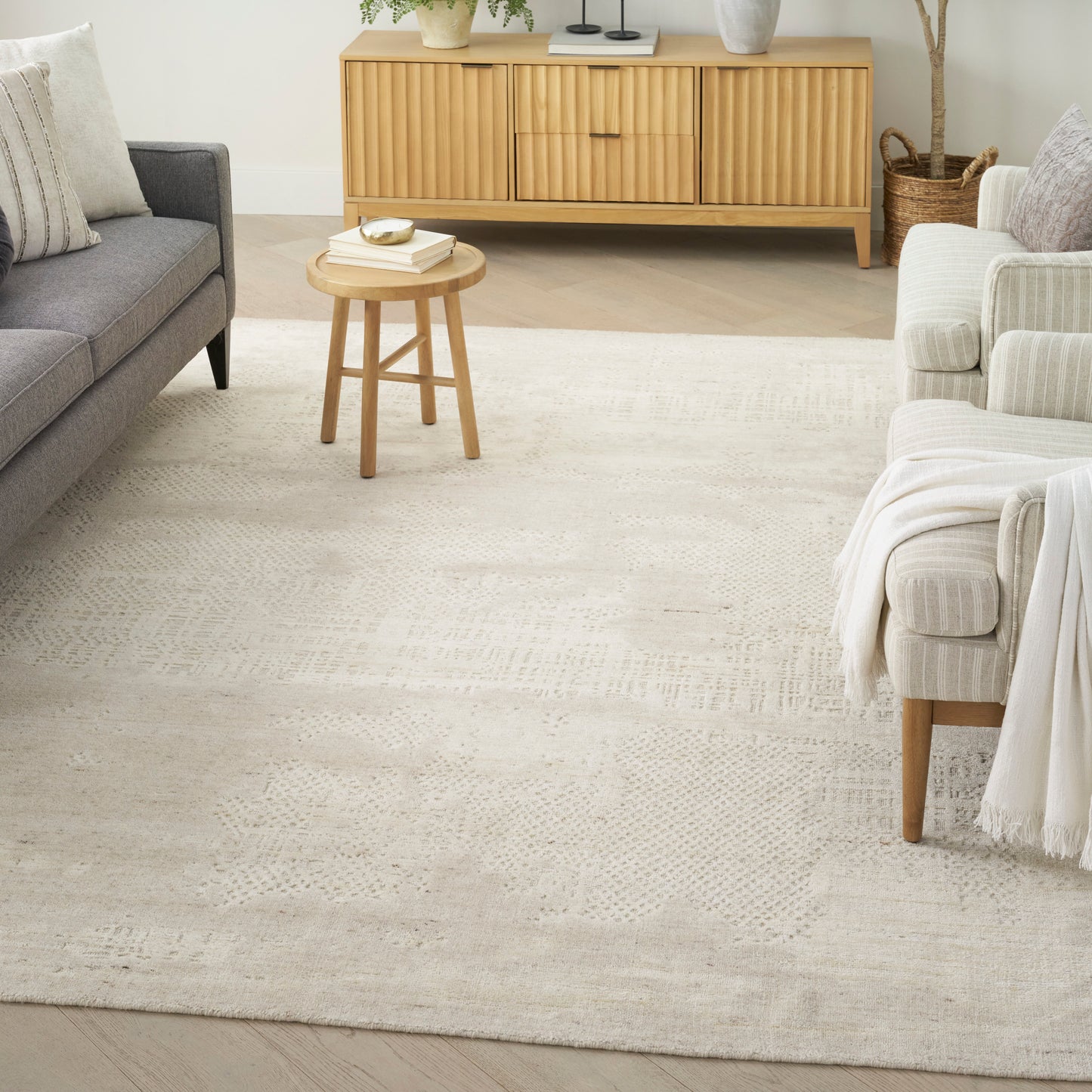 Nourison Harmony 8'6" x 11'6" Ivory Modern Indoor Rug