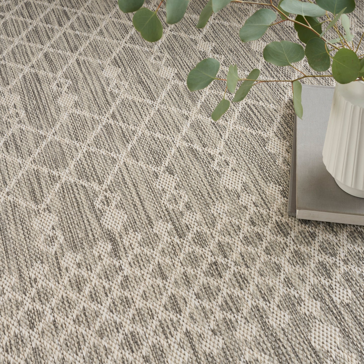 Nourison Positano 9' x 12' Light Grey Modern Rug