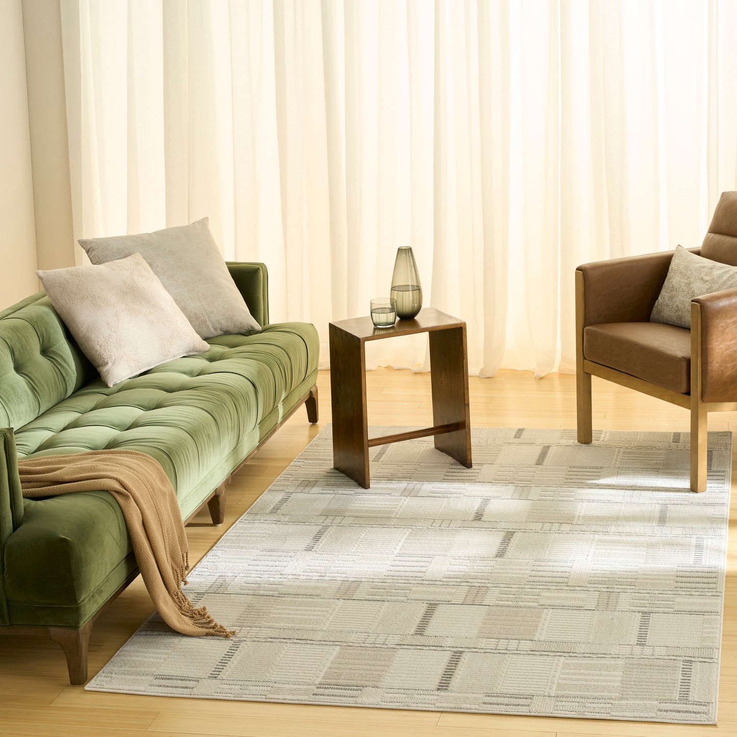Nourison Nordic 4' x 6' Ivory Grey Modern Indoor Rug
