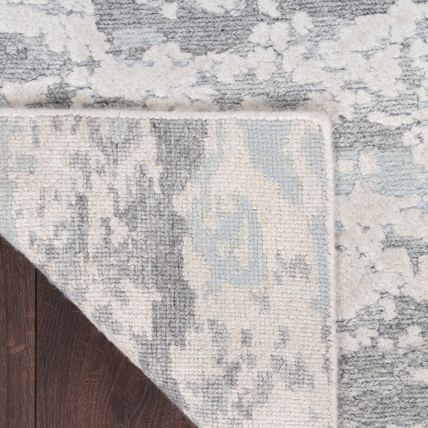 Nourison Divine 9'9" x 13'9" Aqua Modern Indoor Rug