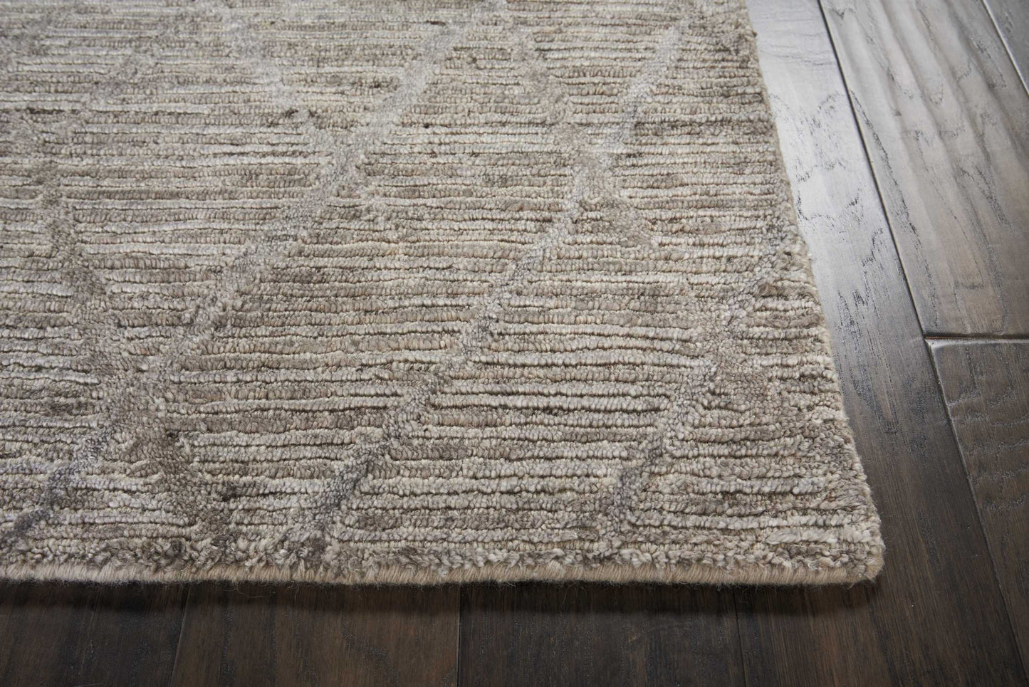 Nourison Ocean 2' x 3' Ash Modern Indoor Rug