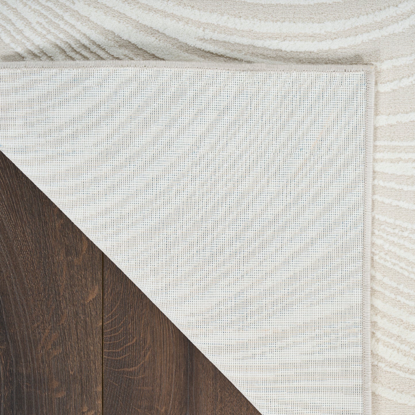 DKNY Central Park West 3'11" x 5'11" Ivory Modern Indoor Rug